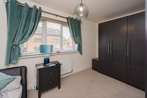 24 Knott Mill Way, Castlefields, Runcorn, WA7 2XH