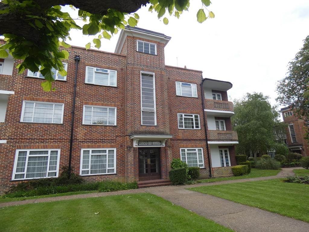 Welsby Court, Eaton Rise, Ealing, London, W5 3 bed ground floor flat