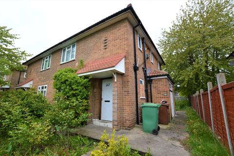 169 Aberfield Drive, Leeds, LS10 3QE