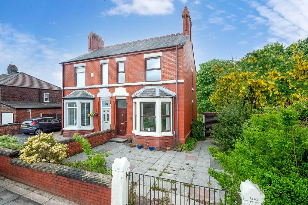 Moss Bank Road, St Helens, WA11 3 bed semidetached house for sale £