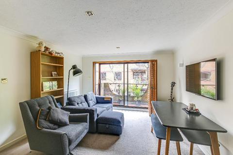 56 Campion Close, Croydon, CR0 5SN
