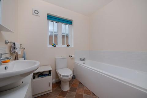12 Hancock Drive, Bardney, Lincoln, LN3 5SR