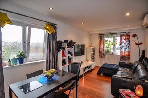 2 bedroom apartment for sale, Taurus House, Bristol, BS2