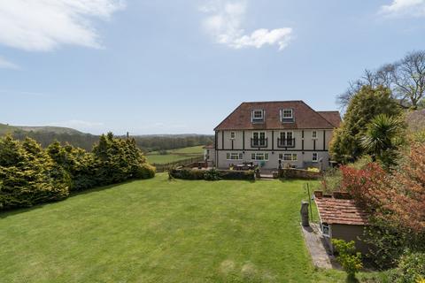 5 bedroom equestrian property for sale, Etchinghill, Folkestone, Kent