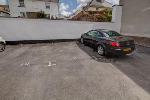 9, Riverside Court Colleton Crescent, Exeter, EX2 4BZ