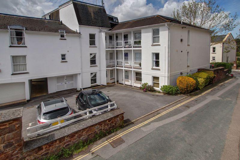 Riverside Court
