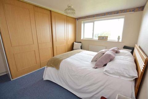9 Silver Bridge Close, Paignton, TQ4 7NW
