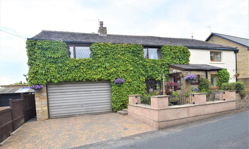 Abbott Brow, Mellor, Blackburn, BB2 3 bed semidetached house for sale