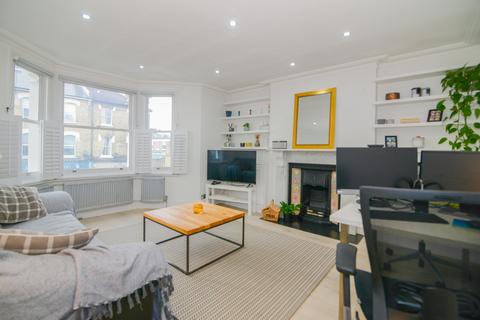 2 bedroom apartment to rent - Northcote Road, London, UK, SW11
