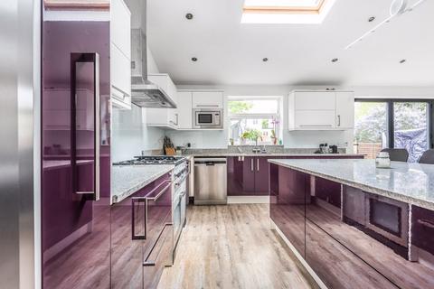 32 Oxford Road, Carshalton, SM5 3QY