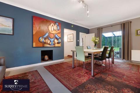 Oakdene Woodside, Fetcham, Leatherhead, KT22 9SS