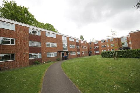 24 Devana End, Carshalton, SM5 2NL