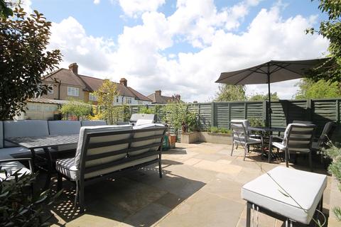 24 Stoughton Avenue, Sutton, SM3 8PQ