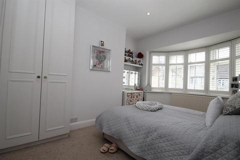 24 Stoughton Avenue, Sutton, SM3 8PQ