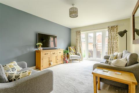 29 Yardley Way, Bishops Tachbrook, Leamington Spa, CV33 9SU