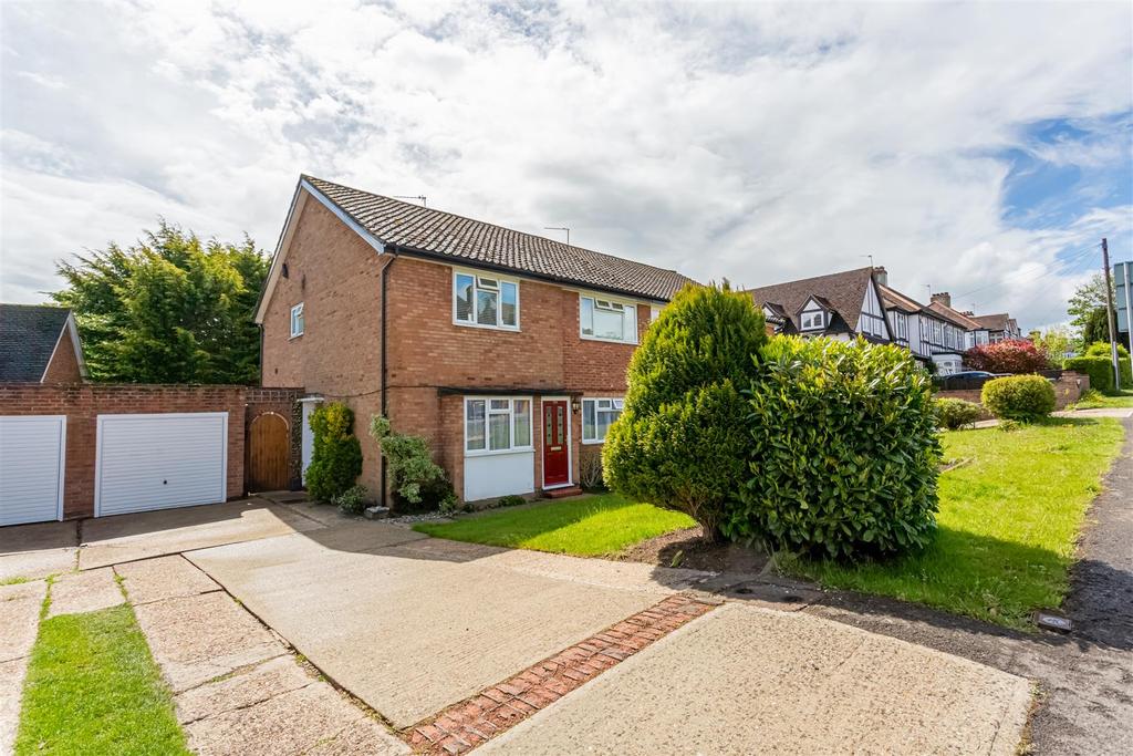 Fir Tree Road, Epsom 2 bed £425,000