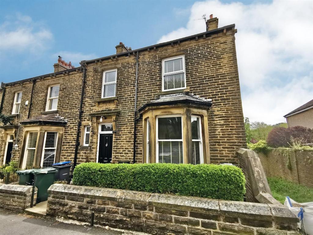 Oakleigh Road, Clayton, Bradford 5 bed end of terrace house £300,000