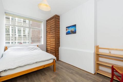1 bedroom flat to rent, EC1N
