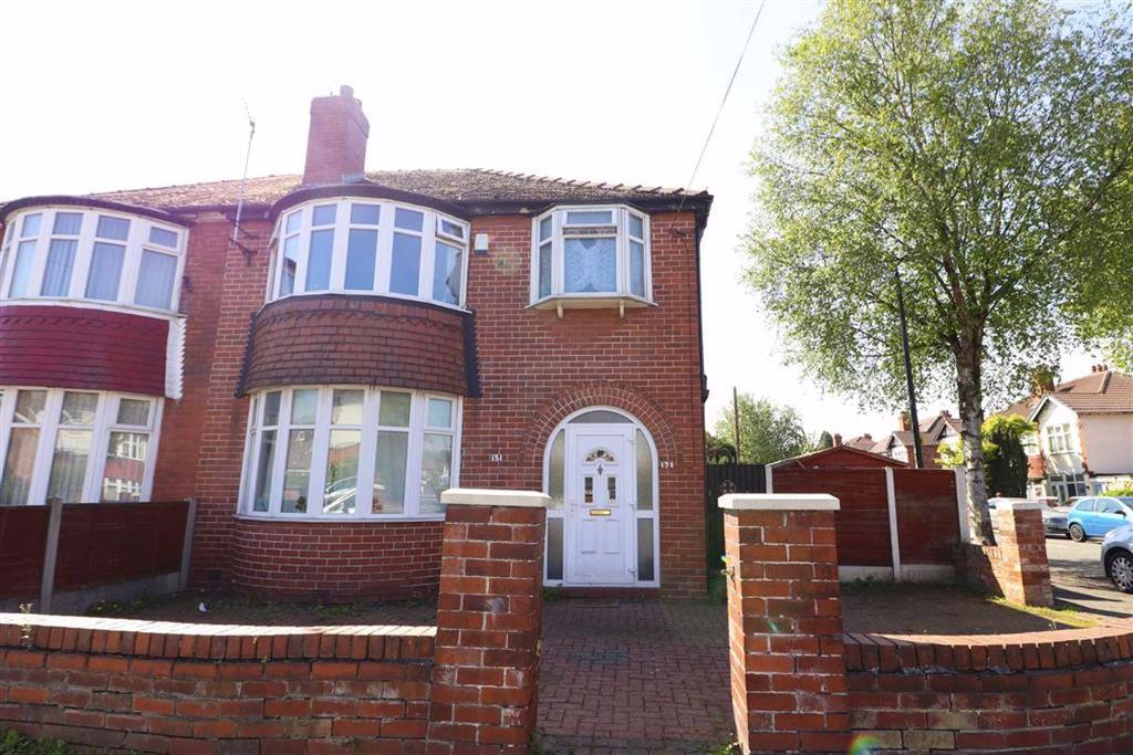 Kings Road, Old Trafford, Trafford, M16 3 bed semidetached house £