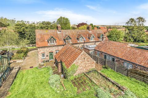 4 New Row, Kirby Grindalythe, Malton, YO17 8DE