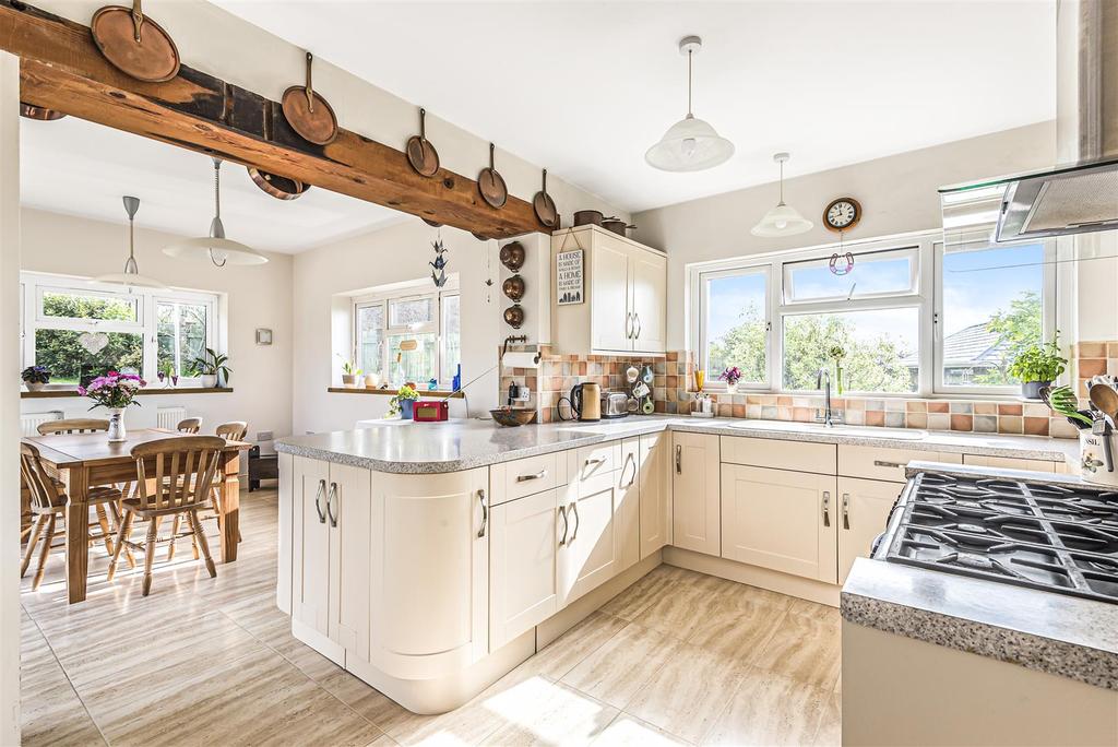 Rosedene kitchen.jpg