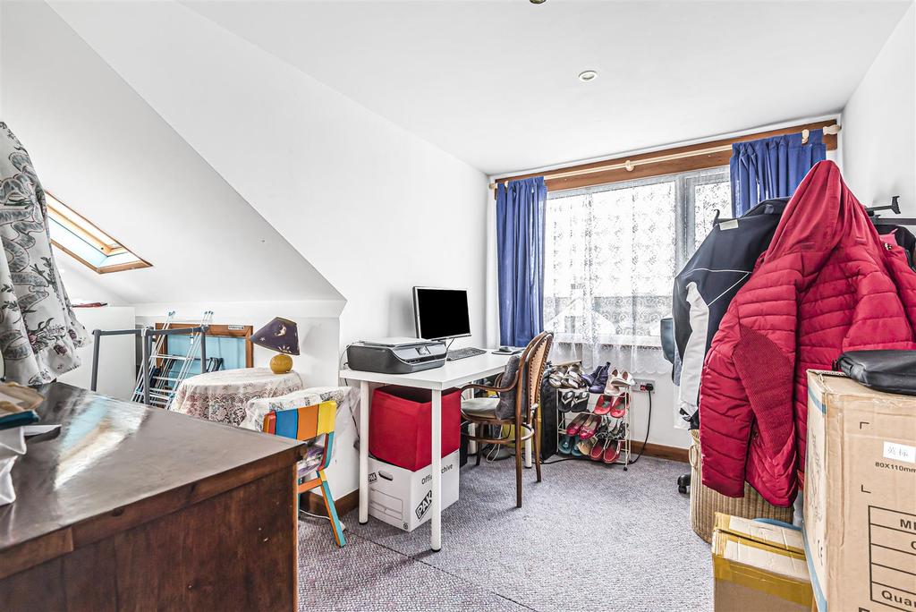 Rosedene Bedroom 3.jpg