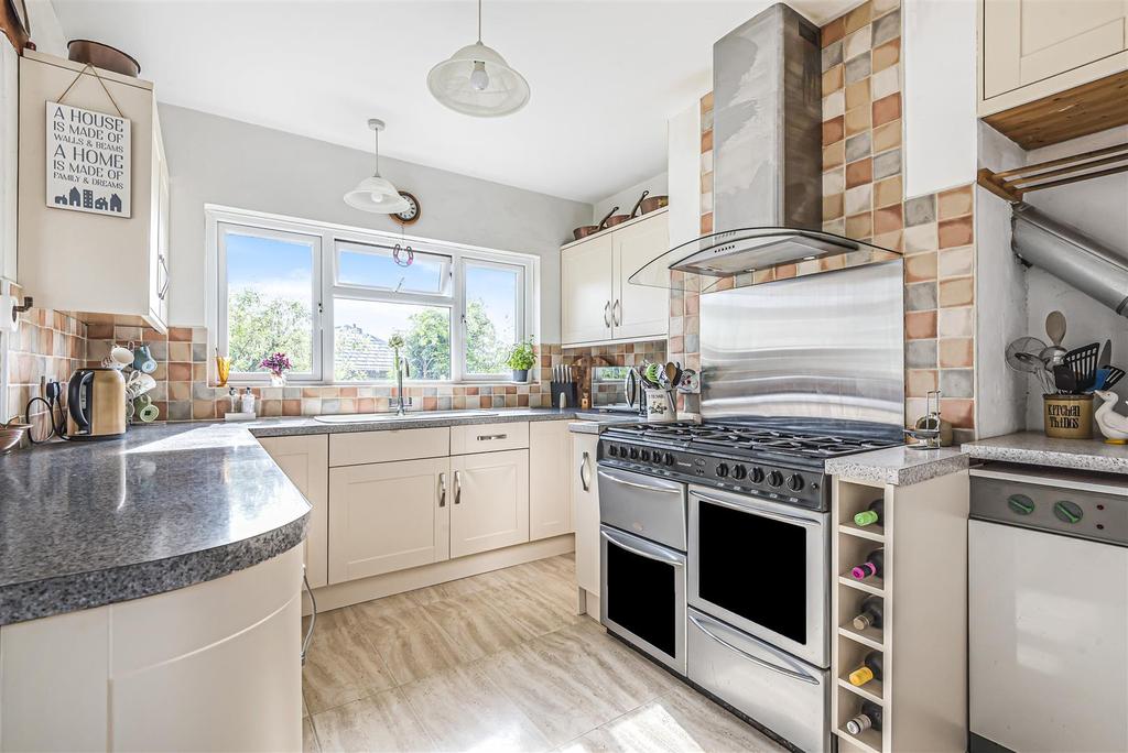 Rosedene kitchen 2.jpg