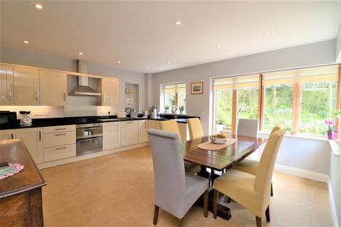 4 Tenter Close, Hadleigh, Ipswich, IP7 5FA