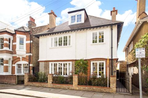 34 Amerland Road, London, SW18 1PZ