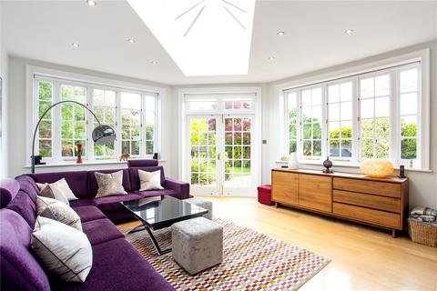 34 Amerland Road, London, SW18 1PZ