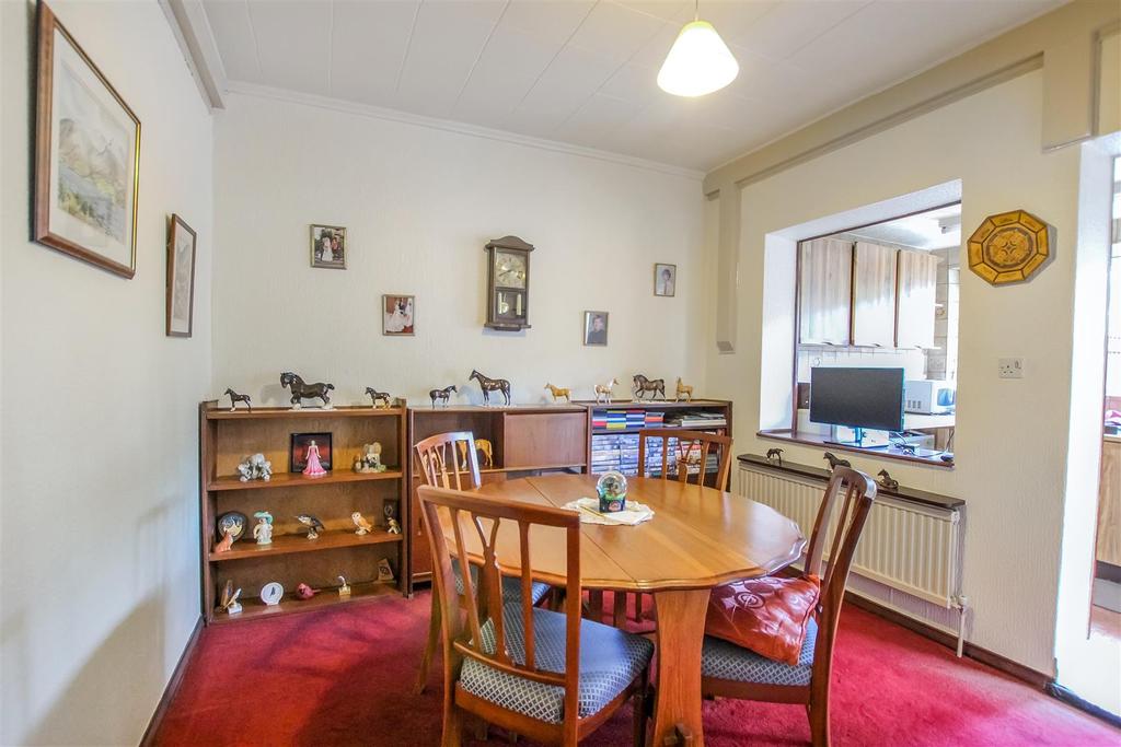 Westgate Crescent, Darlington 2 bed semidetached house £120,000