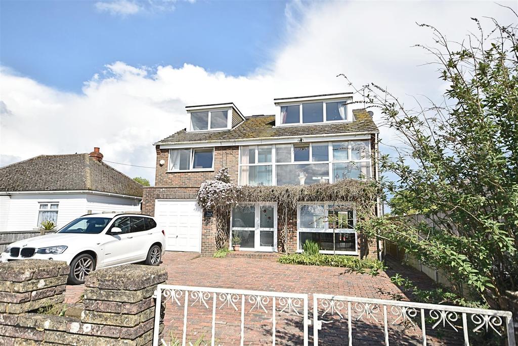 Sea Road, Winchelsea Beach 6 bed detached house £650,000