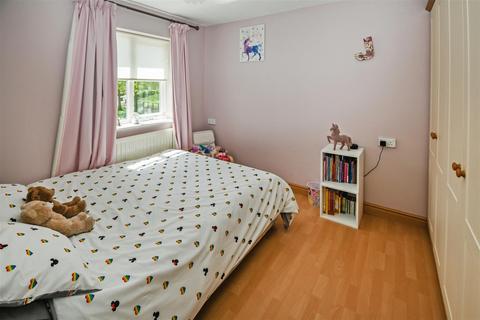 8 Beech Grove, Hessle, HU13 0LJ