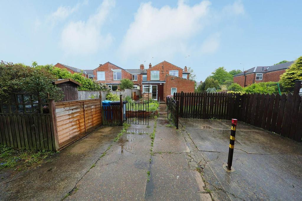 Sutton Road, Hull 3 bed terraced house for sale £90,000