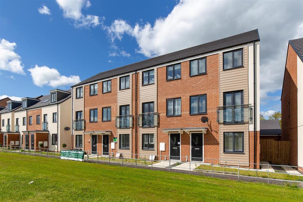 Willowbay Drive, Great Park, Gosforth, NE13 3 bed townhouse £1,100