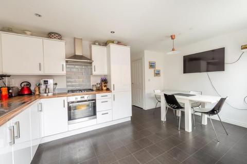 10 Barnwood, Stoke Gifford, Bristol, BS16 1GN