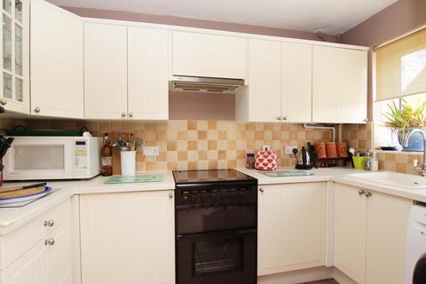 35 Carn Celyn, Beddau, Pontypridd, CF38 2TF