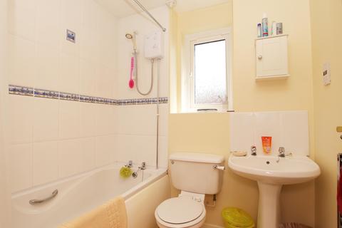 35 Carn Celyn, Beddau, Pontypridd, CF38 2TF