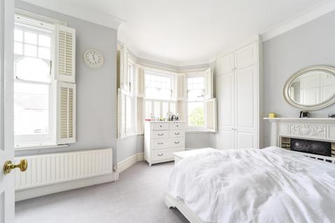 6 Malden Hill, New Malden, KT3 4DR