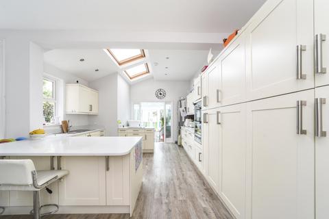6 Malden Hill, New Malden, KT3 4DR