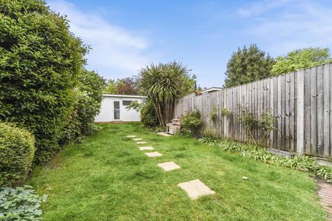 6 Malden Hill, New Malden, KT3 4DR