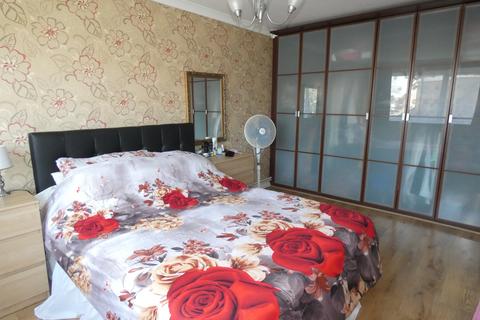 3 Wisdons Close, Dagenham, RM10 7HB