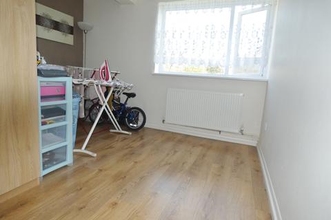 3 Wisdons Close, Dagenham, RM10 7HB