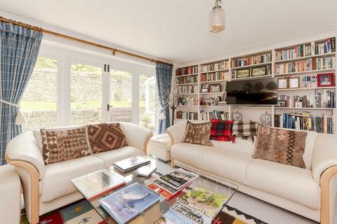 4 Embrook, Oddington, Moreton-in-marsh, GL56 0XS