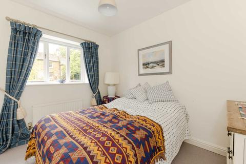 4 Embrook, Oddington, Moreton-in-marsh, GL56 0XS