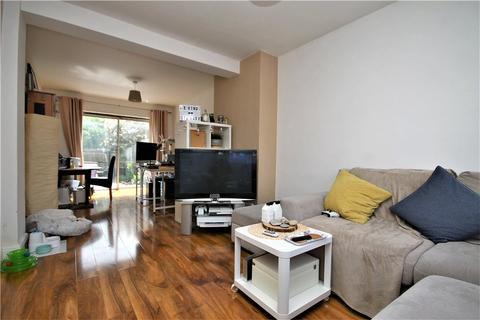 16 Brooklyn Avenue, London, SE25 4NL