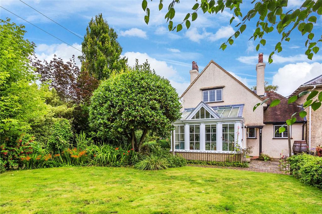Gatton Park, Reigate, Surrey, RH2 2 bed house £475,000