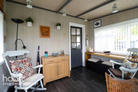 8 Haven Close, Swindon, SN3 4DY