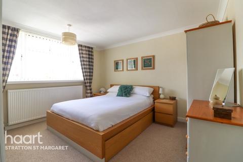 8 Haven Close, Swindon, SN3 4DY
