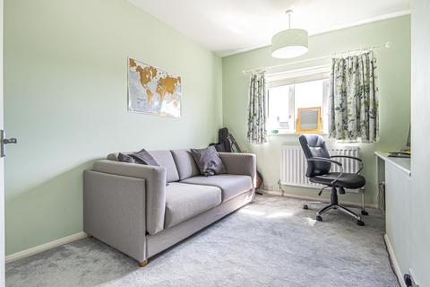 5 Cranbrook Close, Bromley, BR2 7QA